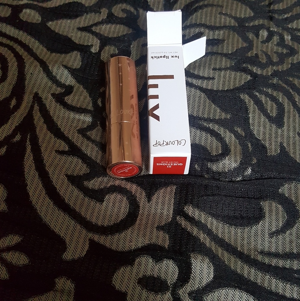 Colourpop 21 Questions lipstick